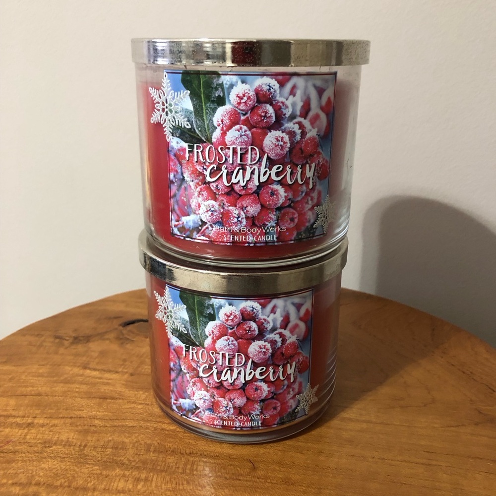 Bath & Body Works Frosted Cranberry 3-Wick Candle - Set of 2 - Picture 4 of 4